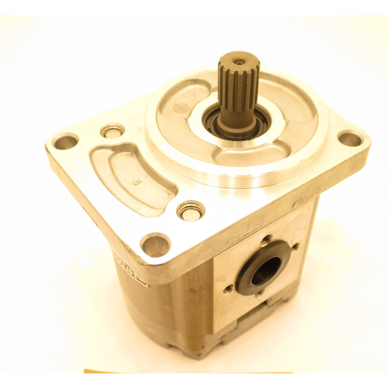 HYDRAULICZNA POMPA PRZEKŁADNI ZEXEL 9218012