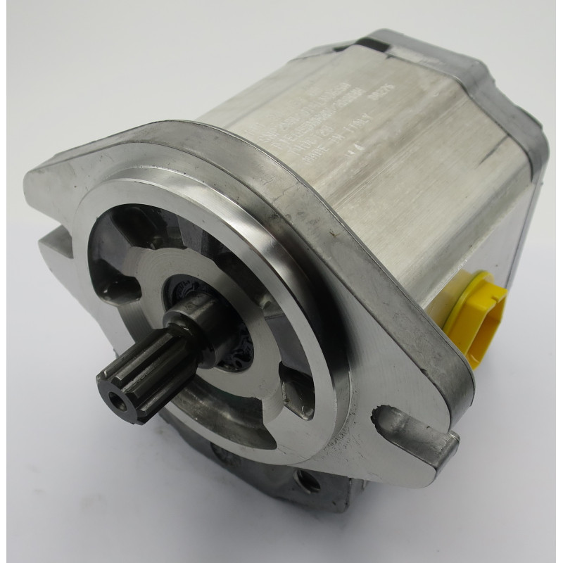 SNP2 A8.0L SC06 HYDRAULICZNA POMPA ZĘBATĄ