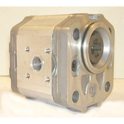 SNP2 C4.0L FRO3 HYDRAULICZNA POMPA PRZEKŁADNIOWA