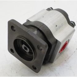 1SX064R AC*JBN KOŁNIERZ Z 4 ŚRUBAMI, JIC**