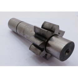 WAŁ NAPĘDOWY STD TYPU 3PL180 „P”.