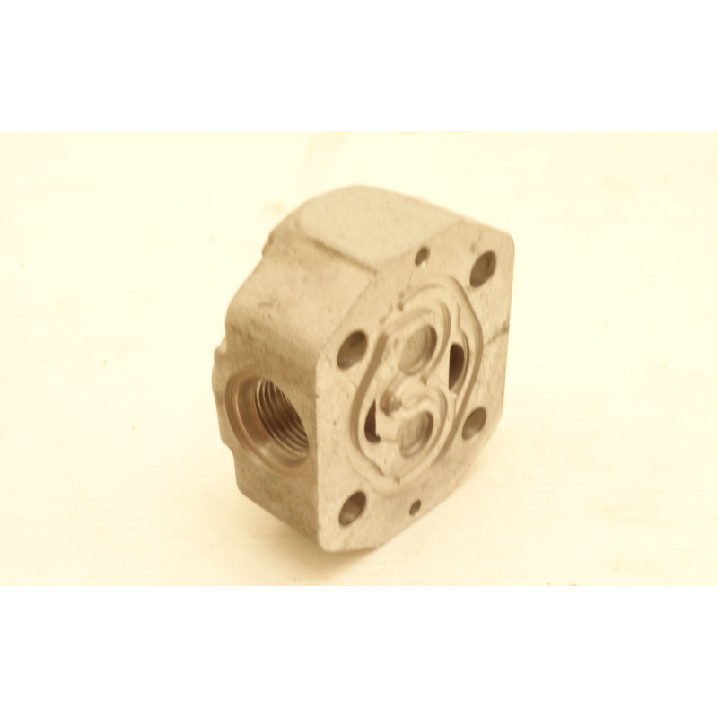 STANDARDOWA OSŁONA TYLNA SNP1 STANDARDOWA OSŁONA TYLNA SNP1