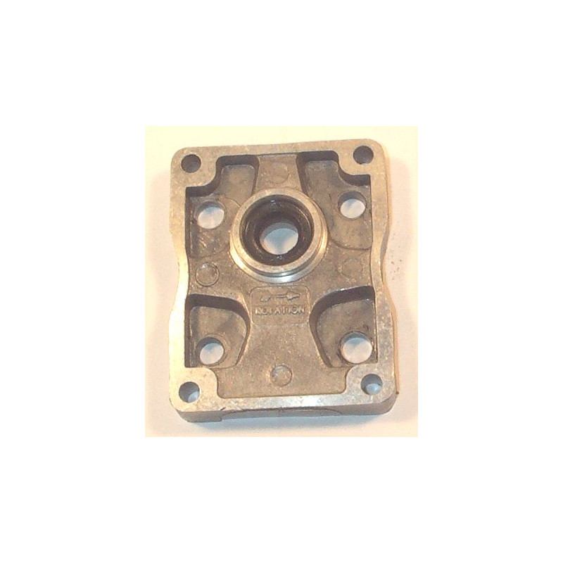 SP2/175 KOŁNIERZ Z 4 ŚRUBAMI ZGODNY Z ZEGAREM SP2/175 KOŁNIERZ Z 4 ŚRUBAMI ZGODNY Z ZEGAREM