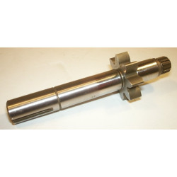 0PL011 WAŁ CZĘŚCI PRZEDNIEJ „P”.