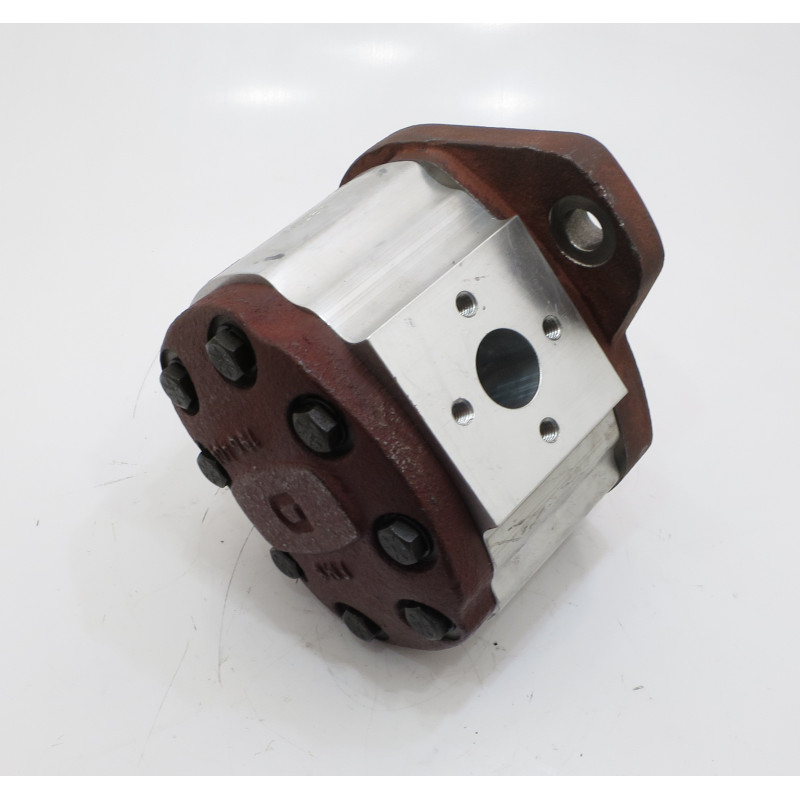 2PL 28,77 cm3/obr. ŚREDNIA / TYLNA SEKCJA **