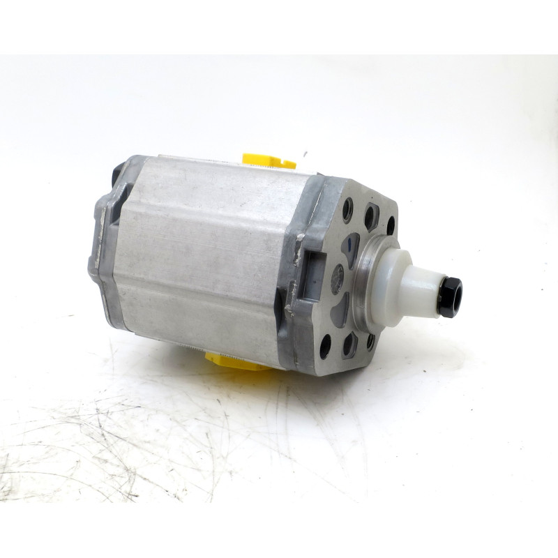 SNP2 A25L C004.F POMPA PRZEKŁADNI HYDRAULICZNEJ