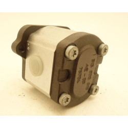 ZFS11/14L208 KRYTY TARAUDY