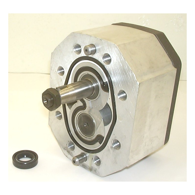 POMPA PODSTAWOWA DO FORDSON MAJOR**