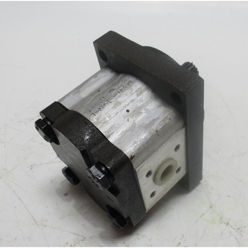 NAPĘD 15 ZĘBOWY C4.5L JBBB