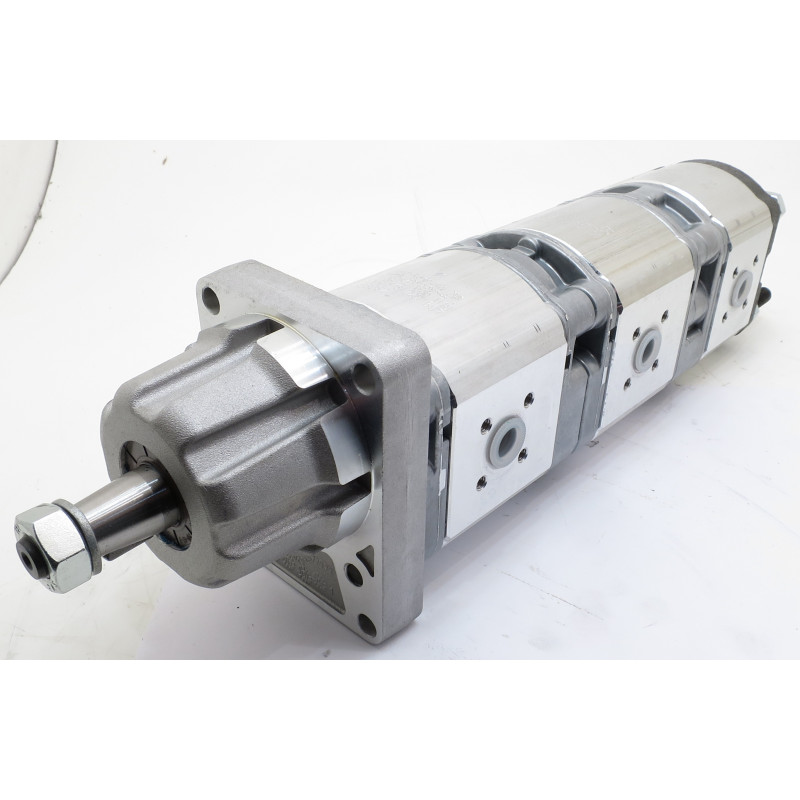 0510655018 POTRÓJNY BOSCH**