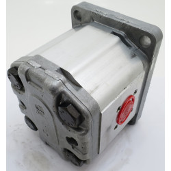 SNP2 8D C002 HYDRAULICZNA POMPA ZĘBATĄ