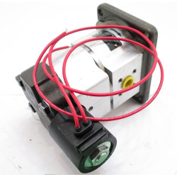 P5B233 DB04-87 AB03-1