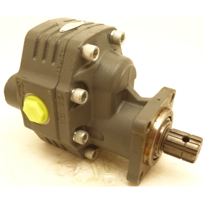 A133L POMPA HYDRALNA Z WOMEM NA 4 ŚRUBY