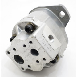 POMPA KOMATSU 705-21-31020 **