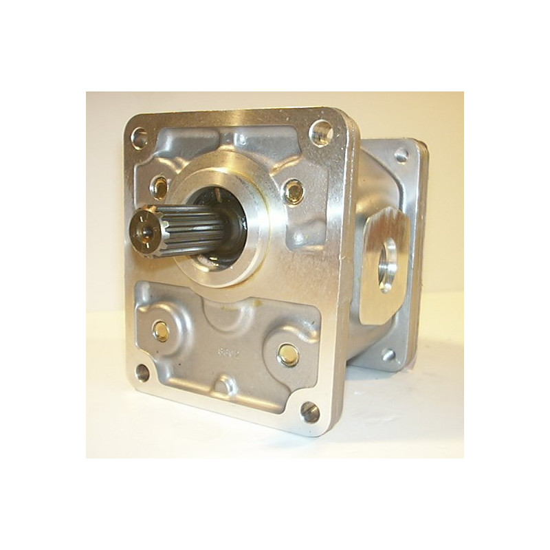 POMPA HYDRAULICZNA KOMATSU 704-12-26311 POMPA HYDRAULICZNA KOMATSU 704-12-26311