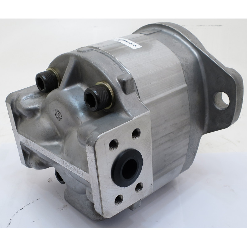 KOMATSU 705-11-34011