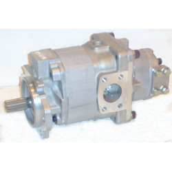 ** TERAZ TYLKO KOMATSU. **