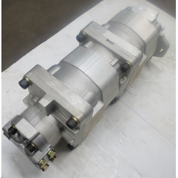 KOMATSU ODPOWIEDNIK POTRÓJNY KOMATSU ODPOWIEDNIK POTRÓJNY