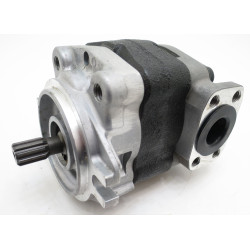 Pompka Kayaba KFP2223CSMSJ