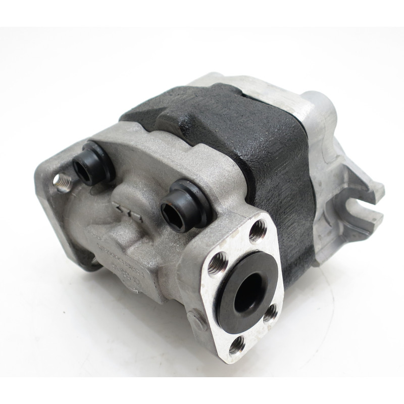 Pompka Kayaba KFP2223CSMSJ