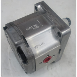 SNP2 a4.0L C001 HYDRAULICZNA POMPA ZĘBATĄ