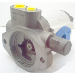 OBUDOWA PRZEDNIA JEST TERAZ PRZESTARZAŁA