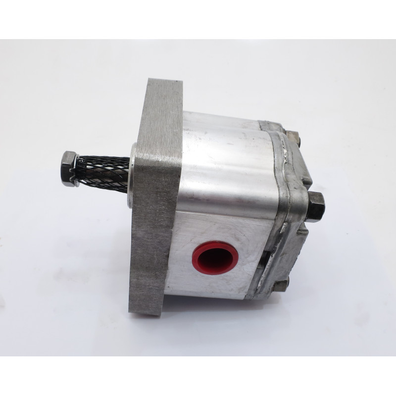 C8.2L 18271 3001074-001