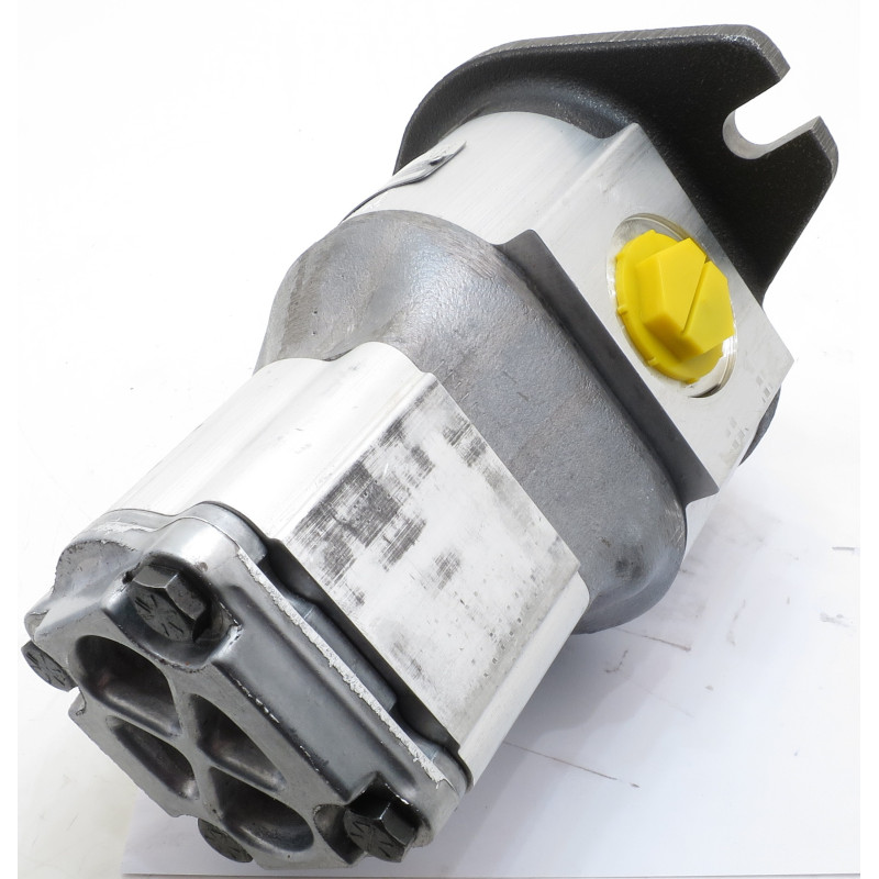 C16.0/14.3L 37932 DYNAMATYCZNY TANDEM