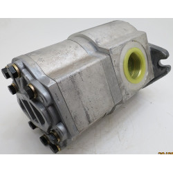 GD33.28.15AJ5L976 TCM** GD33.28.15AJ5L976 TCM**