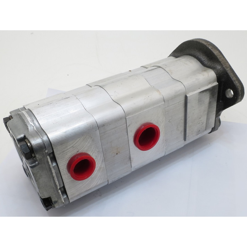 YANMAR MINI KOPARKA POTRÓJNA 32616