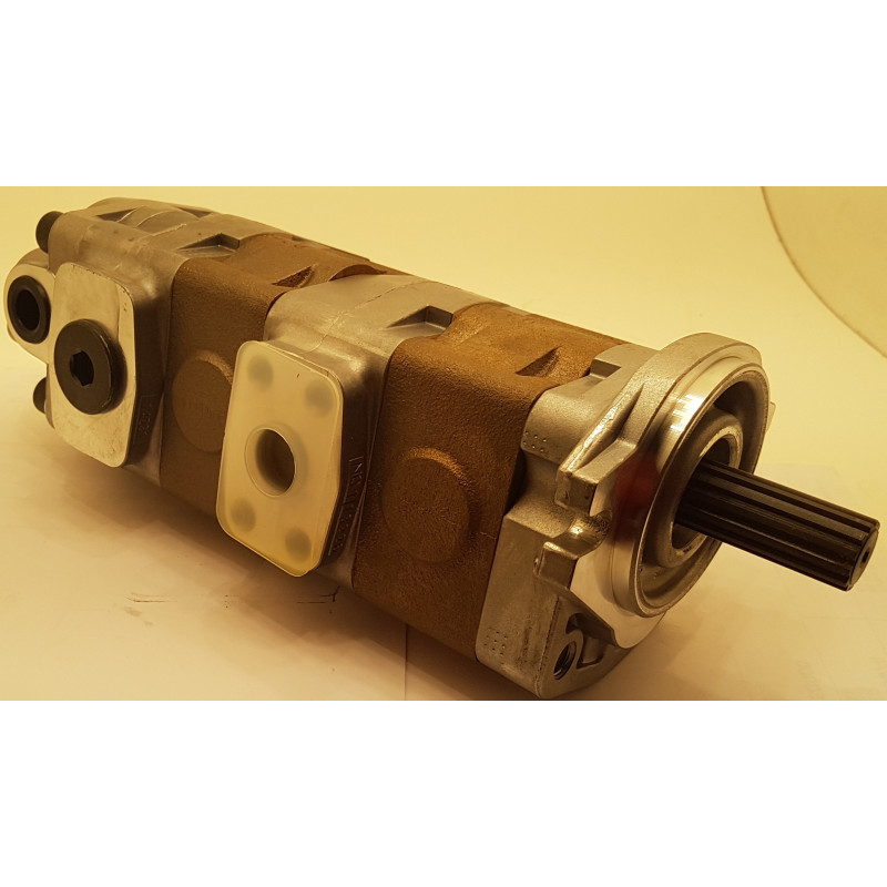 STYA32.27.7J9H9-L379 POTRÓJNY