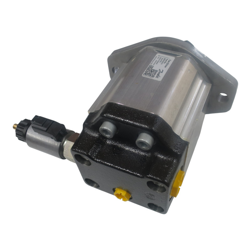 SILNIK HYDRAULICZNY SAUER DANFOSS 83072211 SGM3YN-/-033-R-A-07-BP-Y6-NN-E6-NN