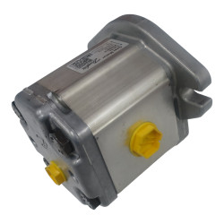 SILNIK HYDRAULICZNY SAUER DANFOSS  83064974 SNM2NN-/-014-B-N-06-GA-M1-F4-F4-NN-