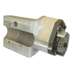 FORDSON NOWA POMPA „FSM” / EBRO