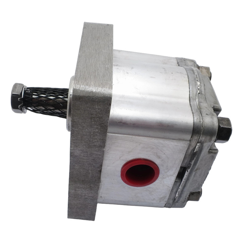 C8.2L 18271 3001074-001
