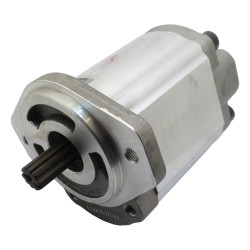 WYMIANA POMPY HYDRAULICZNEJ DO