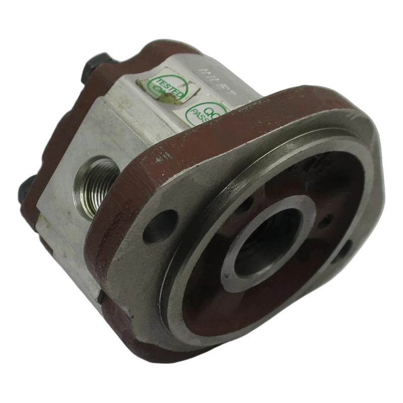 0PL 1.22CC ŚREDNIA/POMPA HYDRAULICZNA