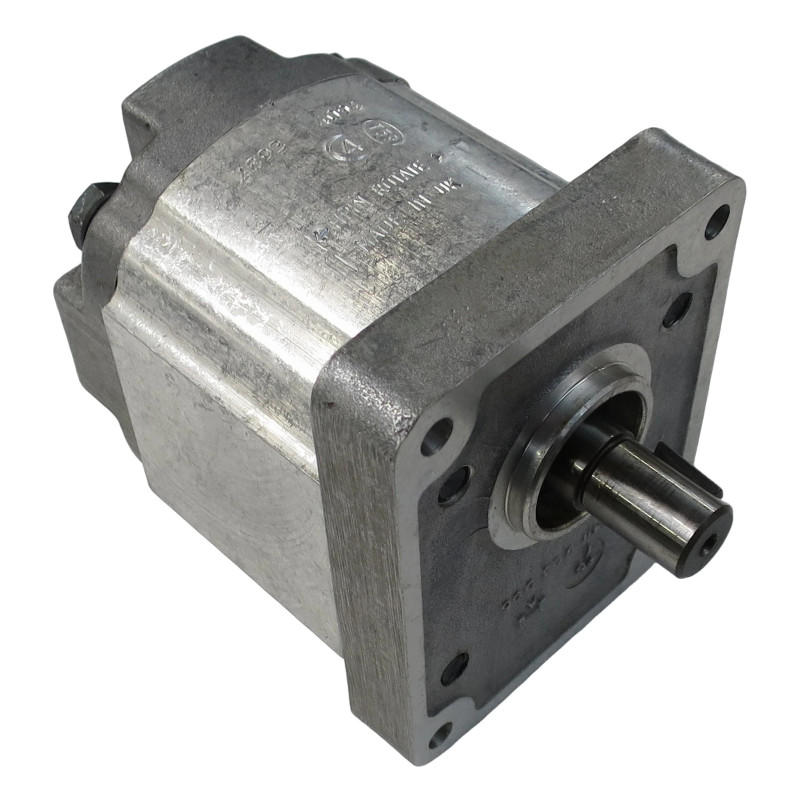 SILNIK HYDRAULICZNY 1MR 15,02CC/REV STD