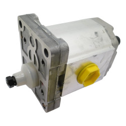 SILNIK HYDRAULICZNY SAUER DANFOSS  83015812 SKM1NN6 0BN01BAM3F4F4NNNN
