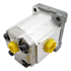 SILNIK HYDRAULICZNY SAUER DANFOSS 83015812 SKM1NN6 0BN01BAM3F4F4NNNN SILNIK HYDRAULICZNY SAUER DANFOSS 83015812 SKM1NN6 0BN01BAM3F4F4NNNN