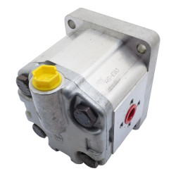 SILNIK HYDRAULICZNY SAUER DANFOSS 121.20.589.00 SNM2NL 6,0BN01 B1L1C3C3NNNN/NNNNN SILNIK HYDRAULICZNY SAUER DANFOSS 121.20.589.00 SNM2NL 6,0BN01 B1L1C3C3NNNN/NNNNN