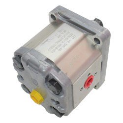 SILNIK HYDRAULICZNY SEM2 8L C001 / 121.19.100.00 SILNIK HYDRAULICZNY SEM2 8L C001 / 121.19.100.00