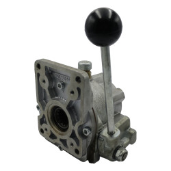 SPRZĘGŁO MECHANICZNE Z DŹWIGNIĄ PRAWE IM05 DO POMPY HYDRAULICZNEJ GRUPA 1-2