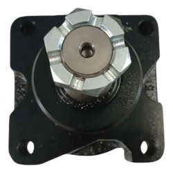 SILNIK HYDRAULICZNY 530470T3831AAAA PORT 1/2 WAŁEK NA KLIN 1''1/2 DANFOSS