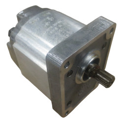 SILNIK HYDRAULICZNY 1MR 15.01CC/REV STD