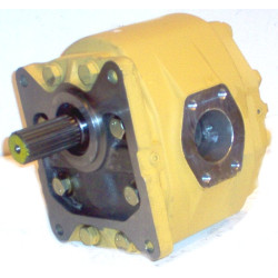 POMPA HYDRAULICZNA KOMATSU 07448-66200