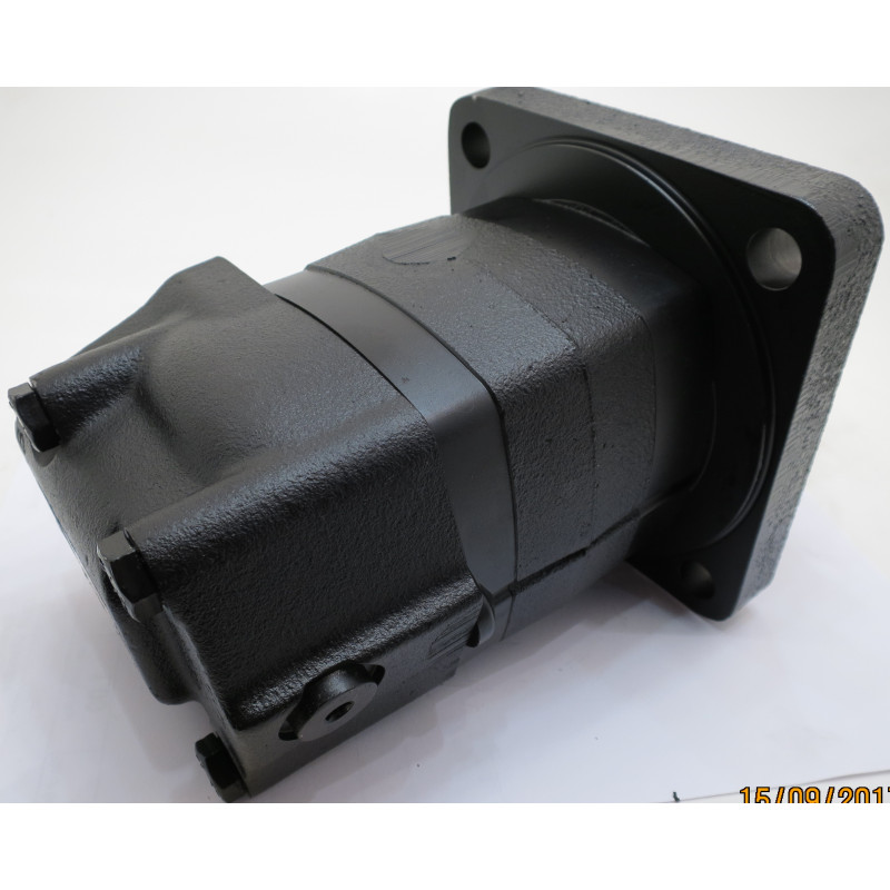 SILNIK HYDRAULICZNY CHAR-LYNN 105-1139*