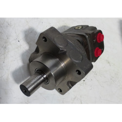 SILNIK HYDRAULICZNY 76CC, KOŁNIERZ OBNIŻONY (KOŁO