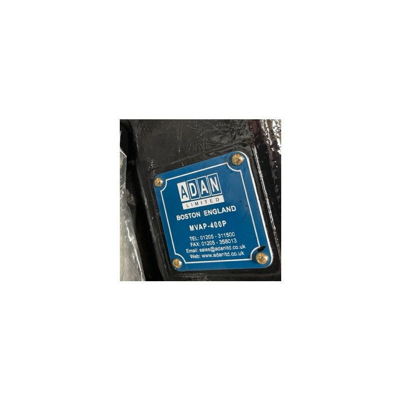 SILNIK Z WAŁEM RÓWNOLEGŁYM MV 400 50 mm