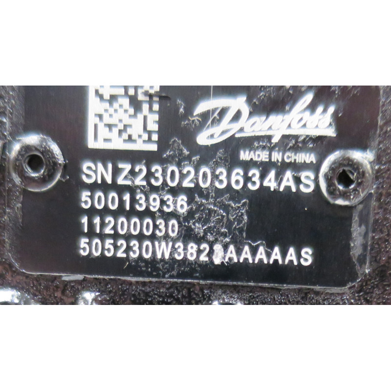 SILNIK HYDRAULICZNY nr 505230W3821BAAAA